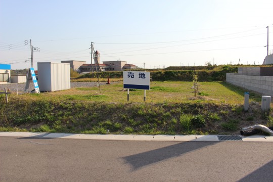 土地　1504.25万円